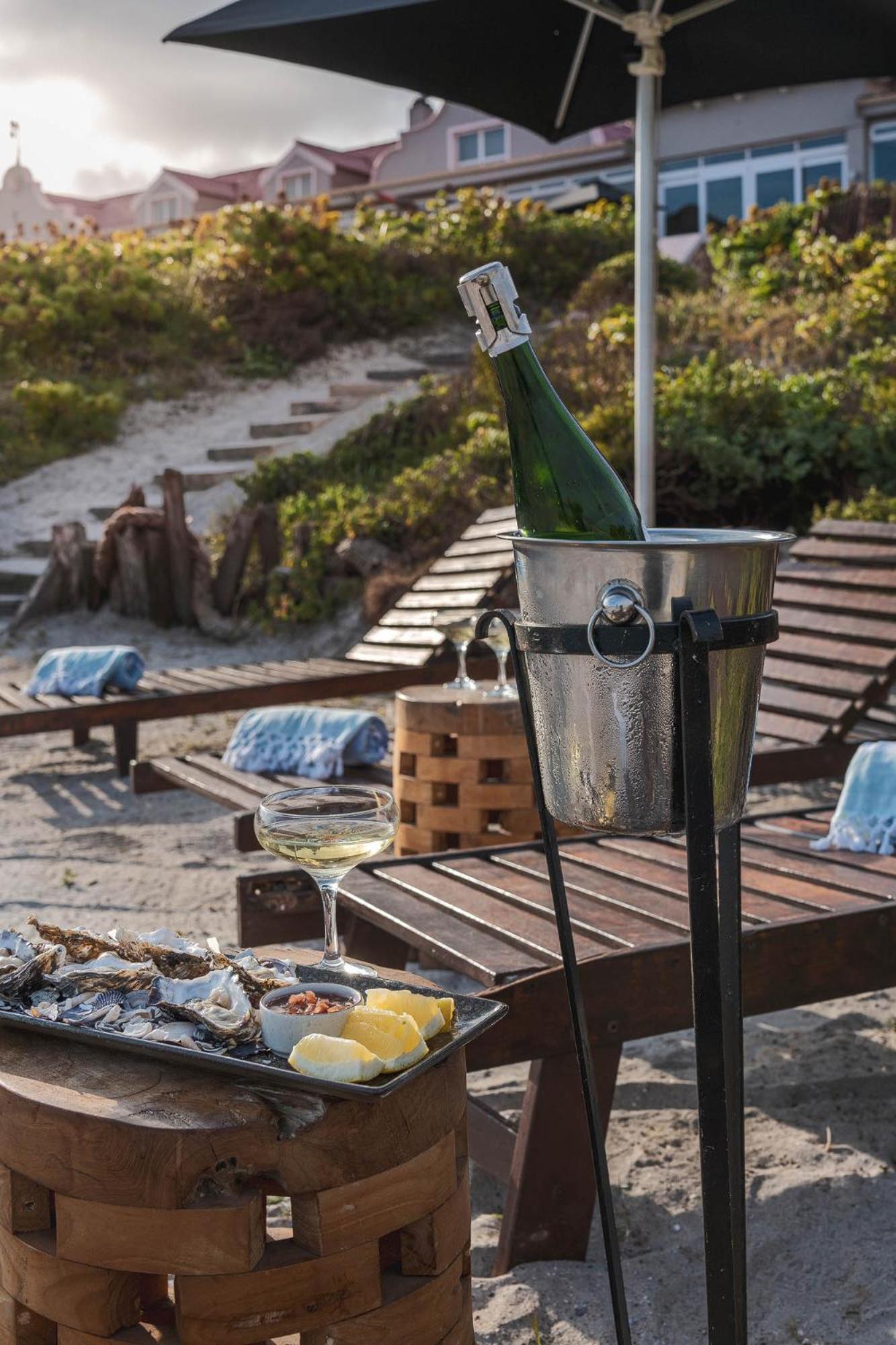 Blue Bay Lodge Saldanha Bay Eksteriør billede